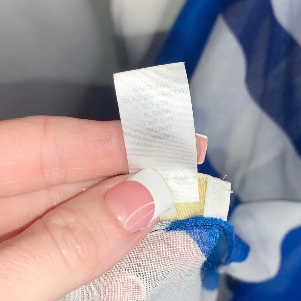 CHARMING CHARLIE Blue/White Nautical Scarf
